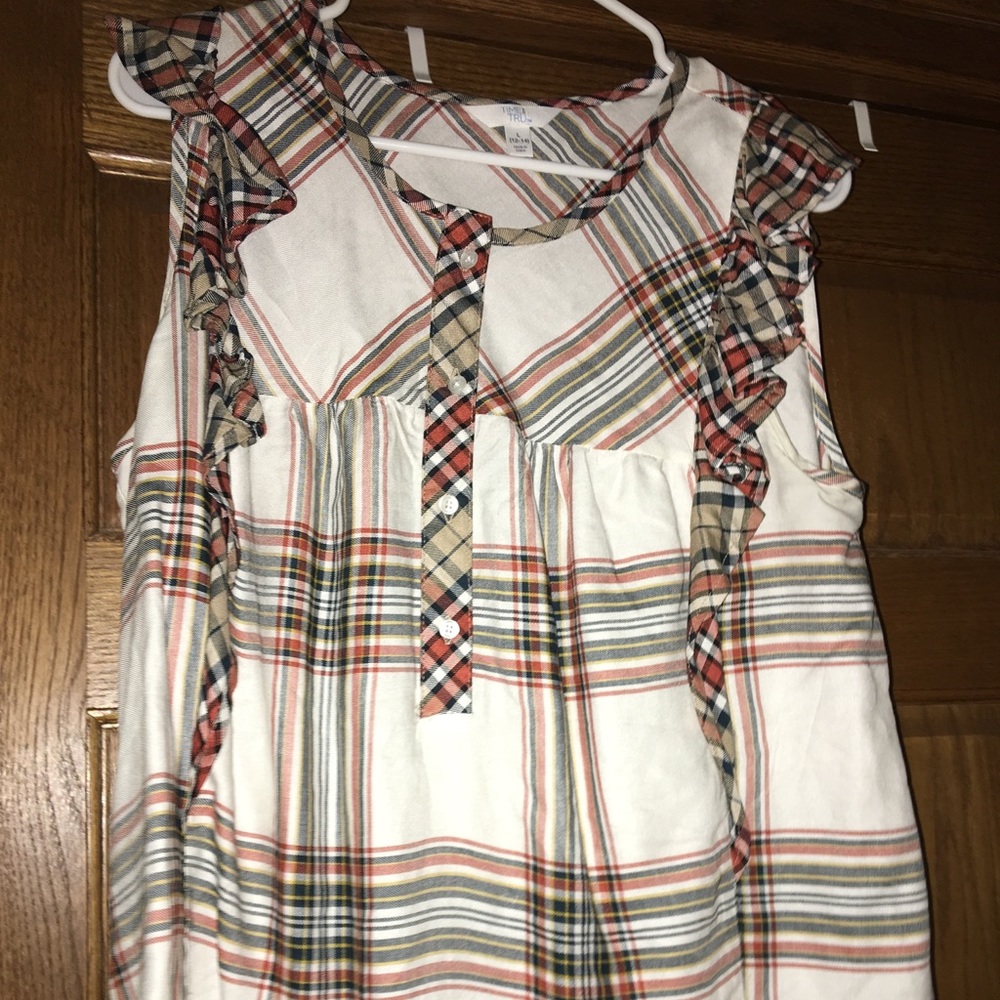 time and tru flowy tank